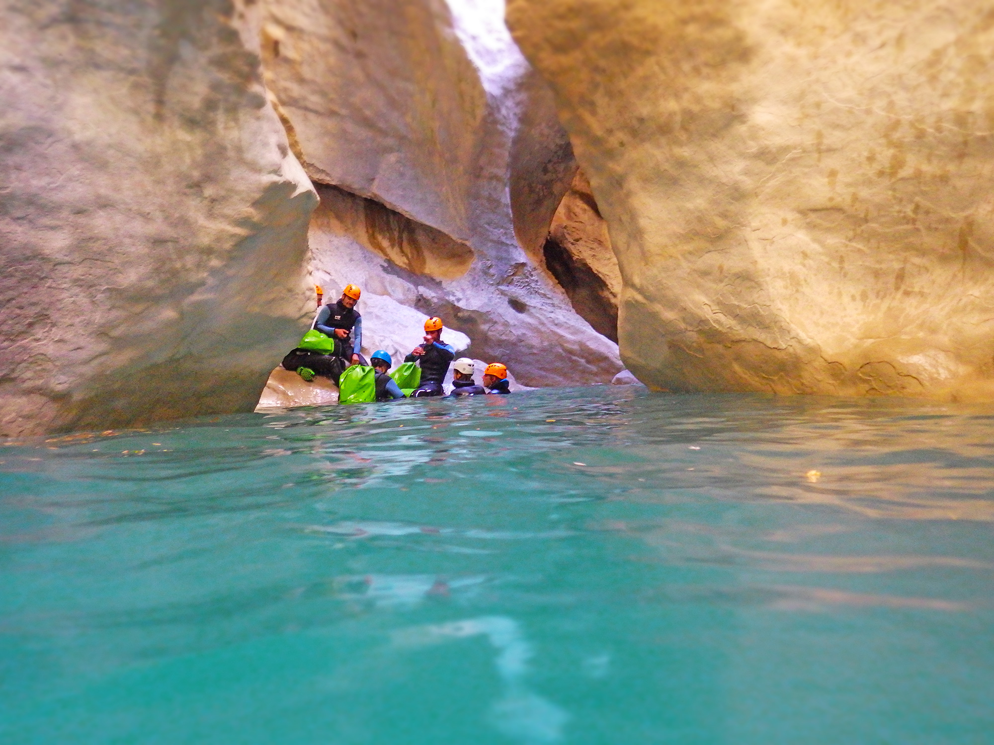 Canyoning découverte et sportif, descente de canyon dans les du